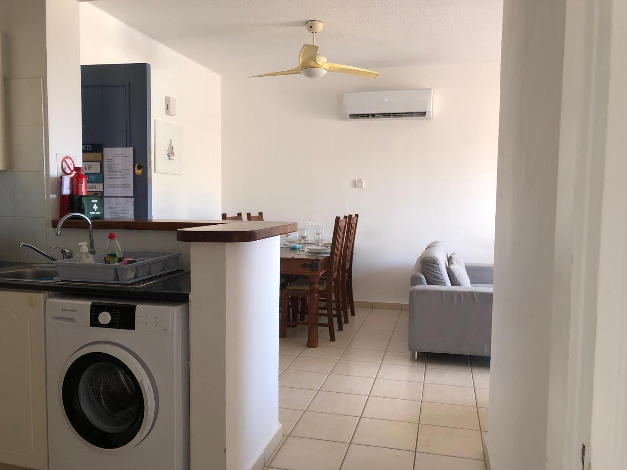Kings Palace - Stylish 2 Bed Apartment With Sea Views Paphos Exterior photo