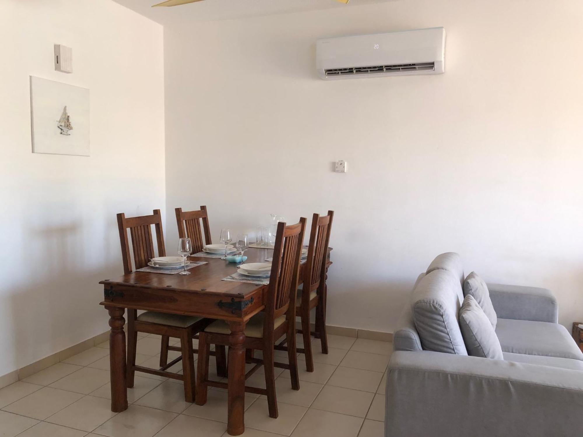 Kings Palace - Stylish 2 Bed Apartment With Sea Views Paphos Exterior photo