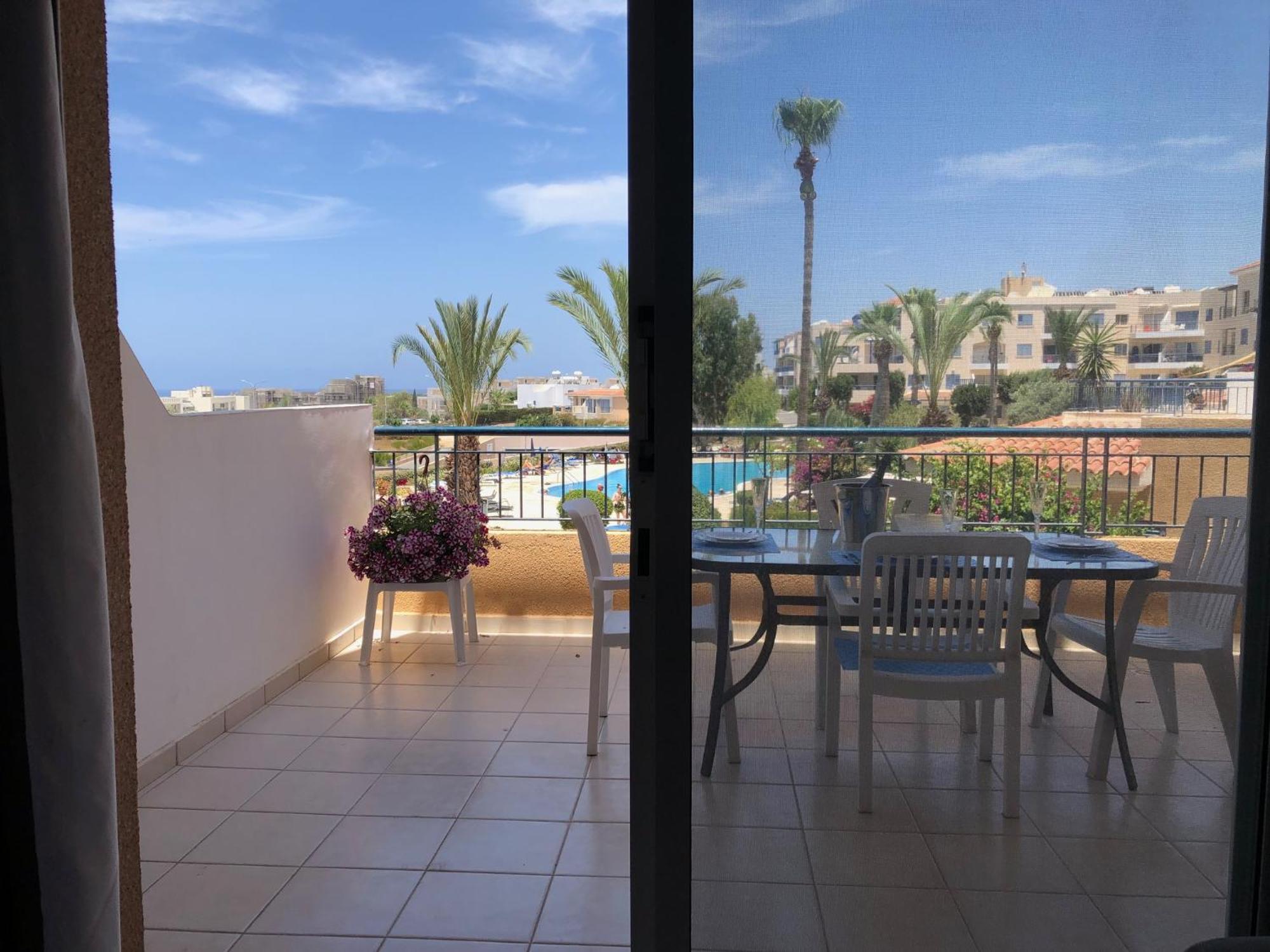 Kings Palace - Stylish 2 Bed Apartment With Sea Views Paphos Exterior photo